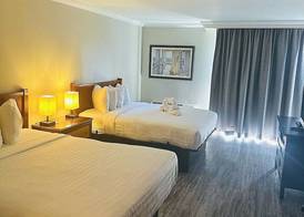 Aqua Beach Inn 4