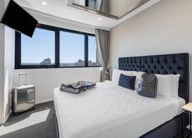 Meriton Suites Kent Street, Sydney 3