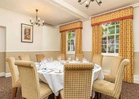 Mercure Salisbury White Hart Hotel & Apartments 5