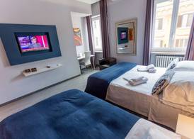 B&B Home 77 5