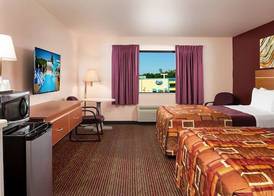 Grand Marquis Waterpark Hotel & Suites 3