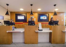 ibis Vitoria Praia de Camburi 3