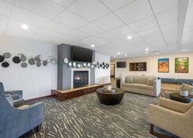 Best Western Plus Dubuque Hotel and Conference Center 4