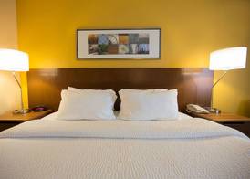 Fairfield Inn & Suites Burlington 5