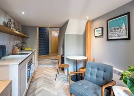 KM Apartments 4
