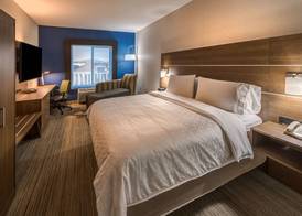 Holiday Inn Express & Suites RENO AIRPORT by IHG 5