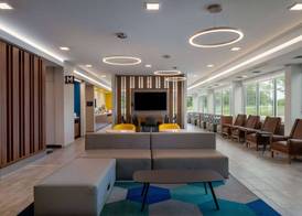 Microtel Inn & Suites by Wyndham Winchester 5