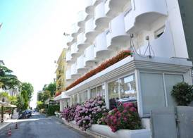 Hotel Giovanella 3