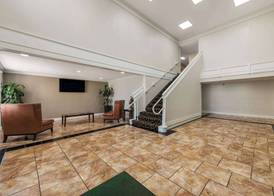 Quality Inn Saint Louis Airport 5