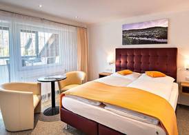 Hotel Weinhaus Weis 5
