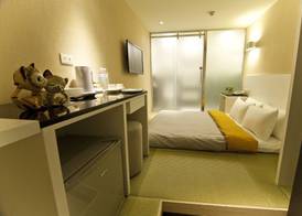 E-House Hotel 4