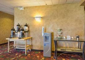 Quality Inn Fairmont 5