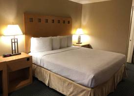 Lake Point Lodge 5
