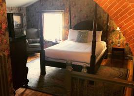 Fairholm Boutique Inns 5