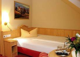 Kurpark Hotel Im Ilsetal 4