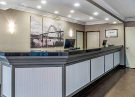 Elizabeth Oceanfront Suites, an Ascend Collection Hotel 4