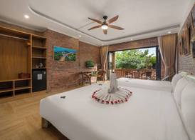 Hoi An Golden Bamboo An Bang Beach Villa & Spa 3