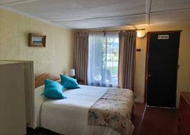 Hotel Jardín del Lago 3