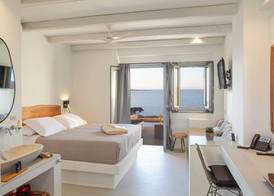 Paros Cape Suites 5