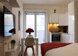 Dreamful Home - Arco della Pace 5