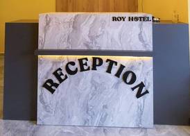 Roy Otel 2