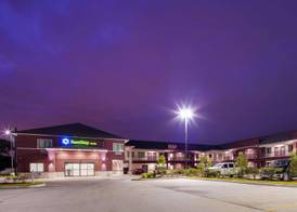 SureStay by Best Western Baytown 3