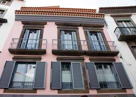 Apartamentos Funchal by Petit Hotels 3
