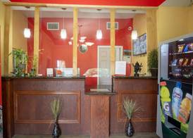Woodridge Inn and Suites 2