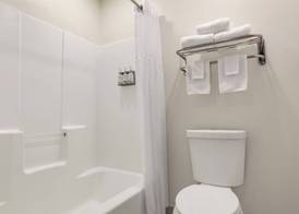 Garner Hotel Salt Lake City Airport by IHG 5