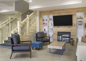 Country Inn & Suites by Radisson, Tampa Airport North, FL 3