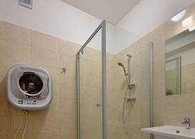 SELF CHECK-IN APARTMENTS BY AMBIENTE 4