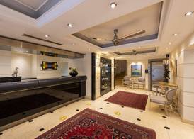Best Western Plus Embassy Hotel 5