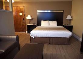 Travelodge by Wyndham Concord 2