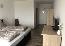 Stundenhotel Krieger 4
