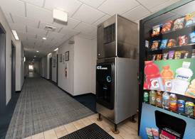 Country Inn & Suites by Radisson, Harrisburg - Hershey West, PA 4