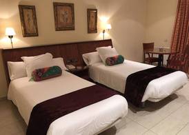 Hotel Suís 5
