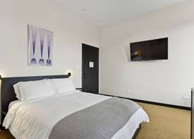 Logan Inn 5