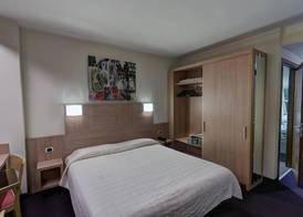 Hotel Capital 2