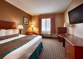 Best Western Orange Inn & Suites 4