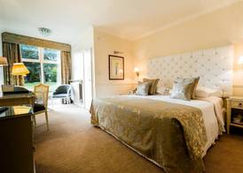 The Keadeen Hotel 4