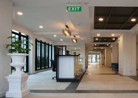 B2 Riverside Premier Hotel 3