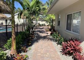 Twin Palms at Siesta 2
