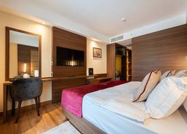 Hotel De Andros Virpazar 4