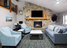 AmericInn by Wyndham Stuart 3