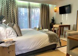Pelican Lodge Guesthouse 5