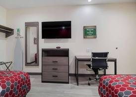 Regency Inn & Suites Humble FM1960 - IAH Airport 4