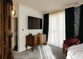 Ateneea Luxury Rooms 4