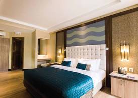 Acuatico Beach Resort & Hotel Inc. 4