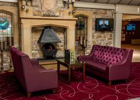 Allingham Arms Hotel 4