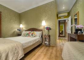Bq House Trevi Luxury Rooms 5